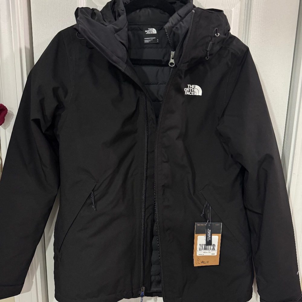 Small Brand new with tags Womens NorthFace triclimate (3in1) jaceKey